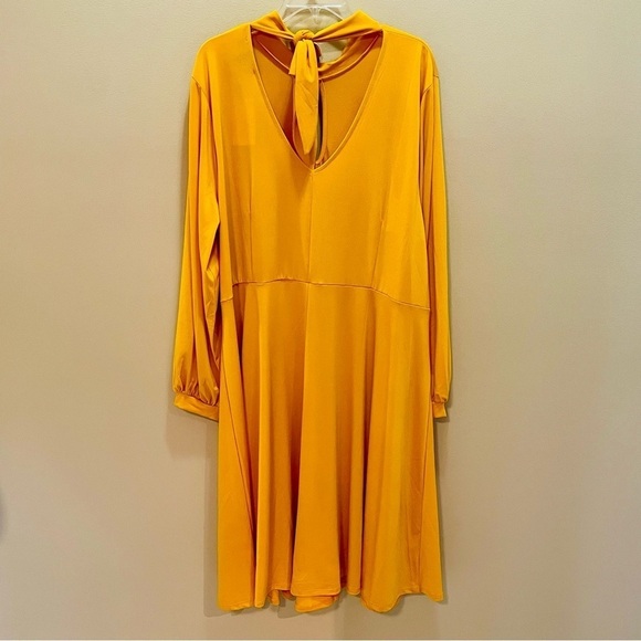 Eloquii Mustard Yellow Long Sleeve A-Line Dress Size 24 NWT NEW! - Picture 4 of 10